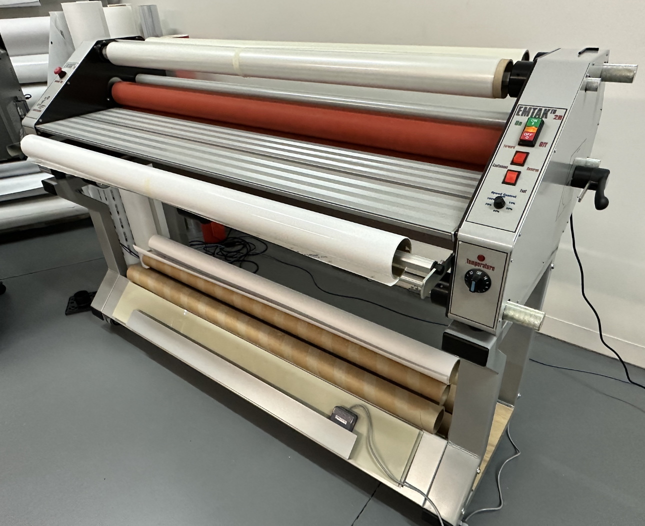 Meet the Roll to Roll Laminator used at 1800 Projects