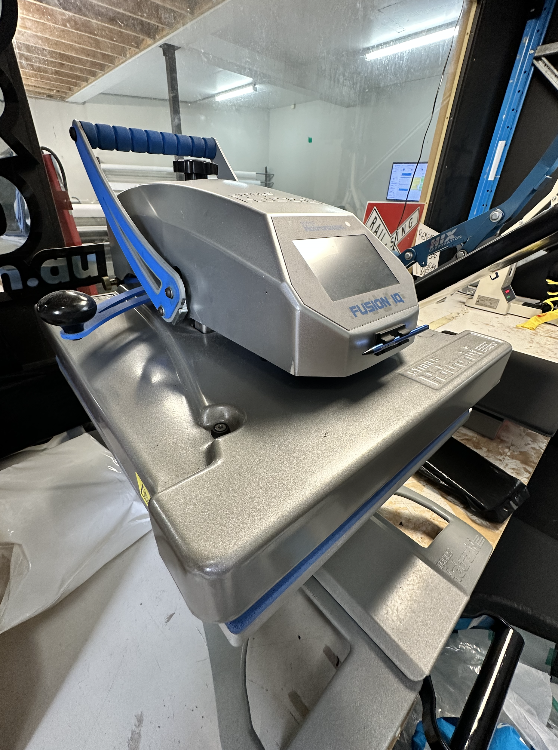 Stahls Garment Heat Press used at 1800 Projects for quality uniforms branding