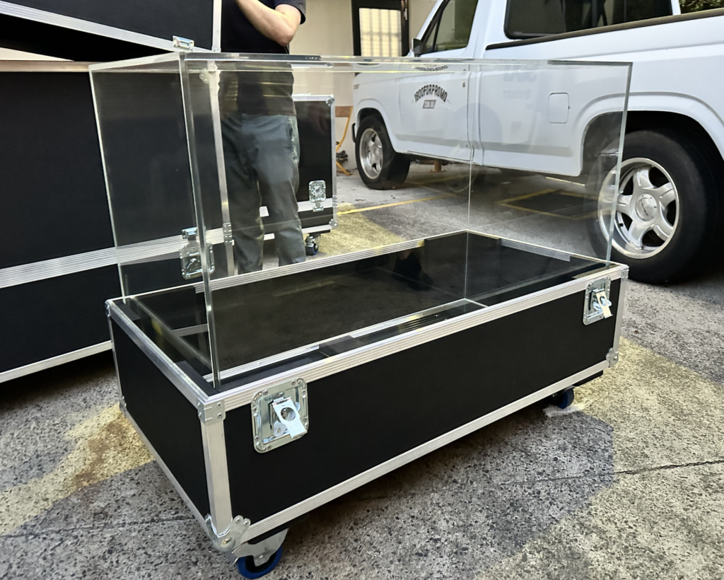 Clear trophy plinth to hold Formula 1 shield.